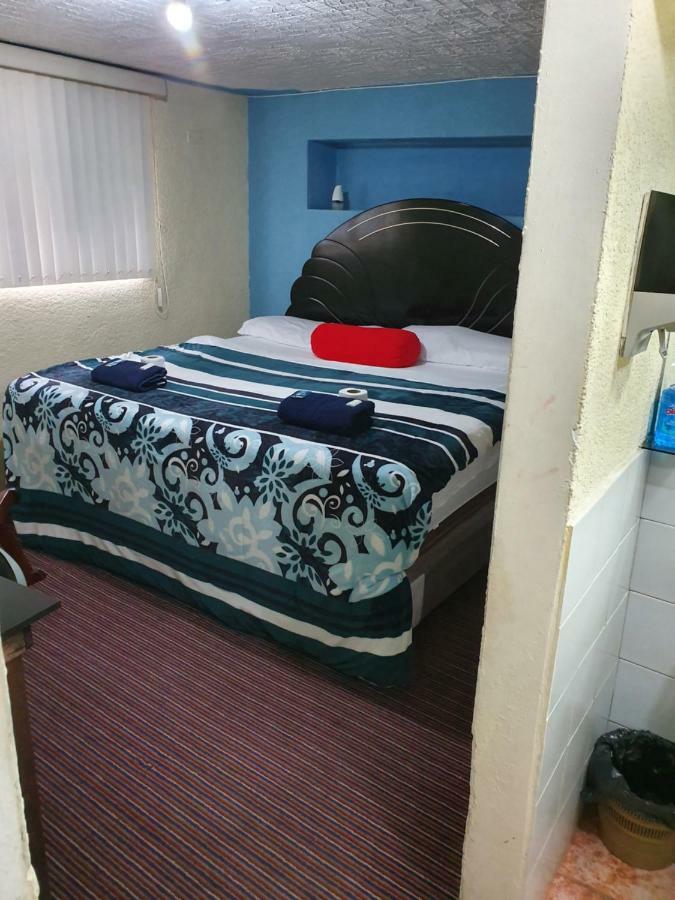 Hotel Kasa Kamelot 2 Quetzaltenango Eksteriør bilde