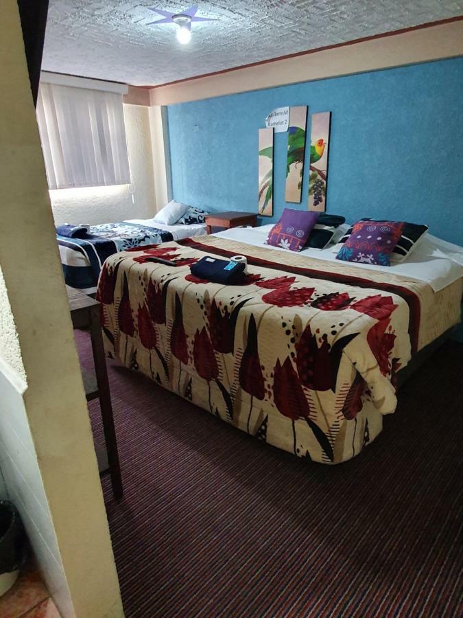 Hotel Kasa Kamelot 2 Quetzaltenango Eksteriør bilde