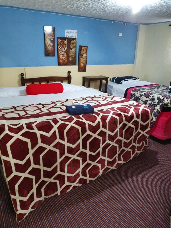 Hotel Kasa Kamelot 2 Quetzaltenango Eksteriør bilde